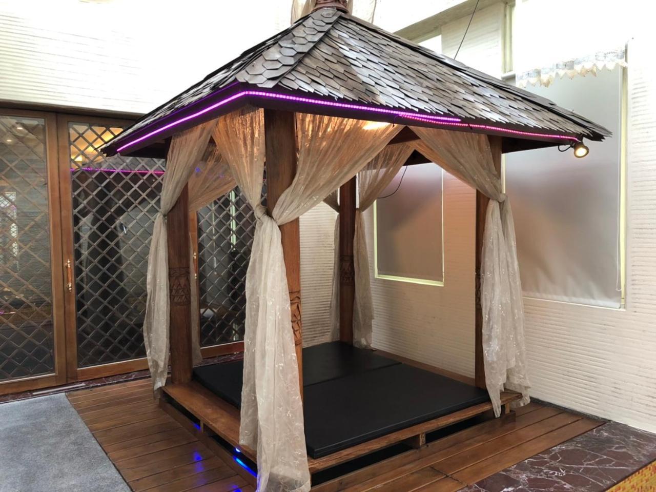 Idee Spa Motel Yangmei Exteriör bild