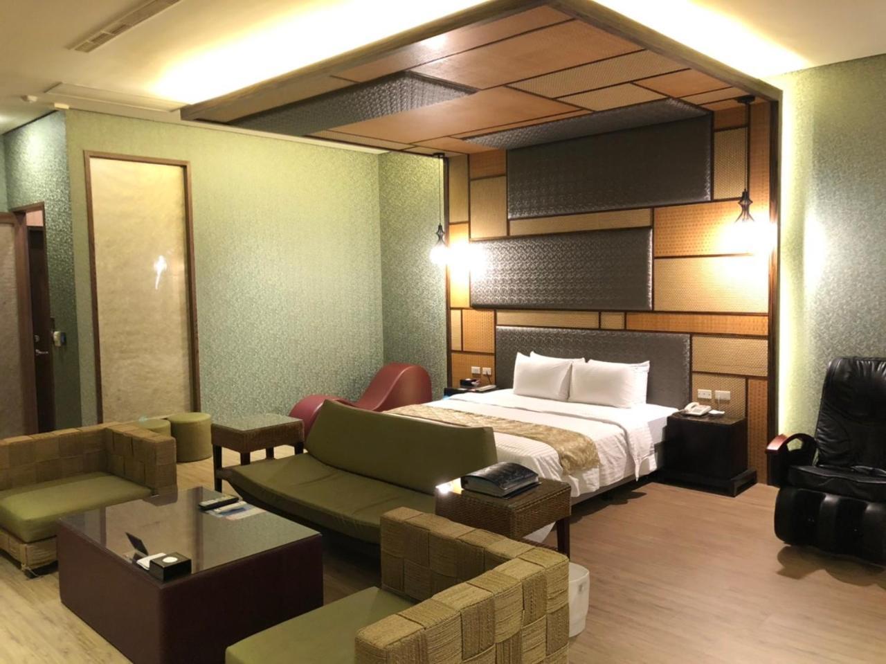 Idee Spa Motel Yangmei Exteriör bild